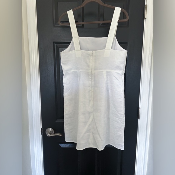 NWT J Crew | Squareneck A-line dress in stretch linen blend
BI707 - Picture 3 of 6